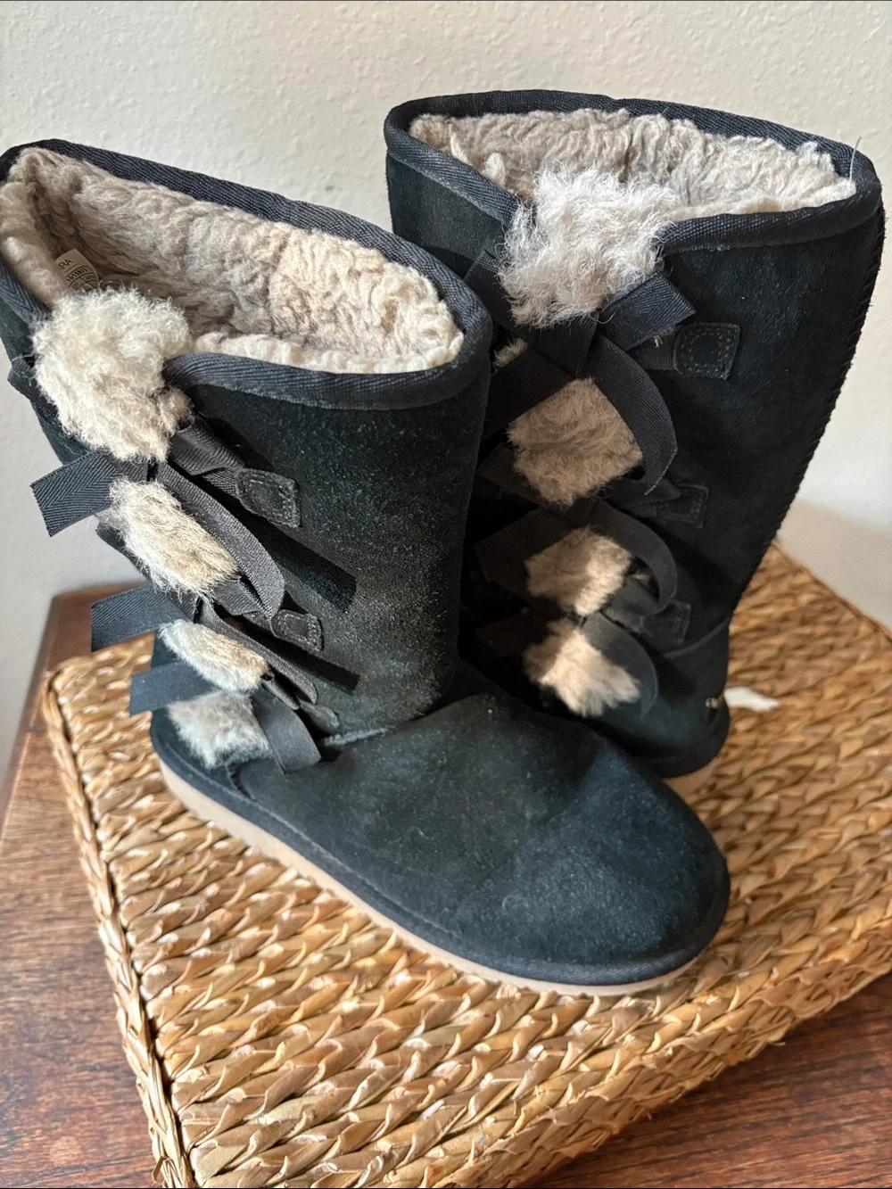 UGG black tall